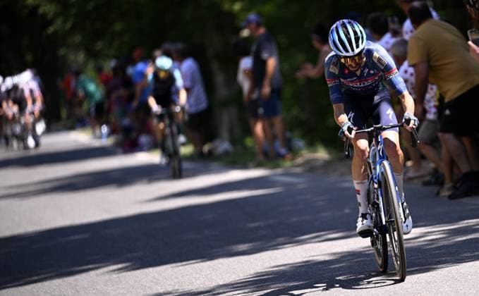 French Aurelien Paret Peintre of Decathlon CMA CGM Team pictured in action during stage 6 of the 2026 Tour de France cycling race, a stage of 186 km from Pau to Gavarnie-Gedre, on Thursday 09 July 2026. The 113th edition of the Tour de France starts on Saturday 4 July in Barcelona, Spain, and will finish in Paris, France on the 26th of July. POOLxTOMASxSISK  x180782617x