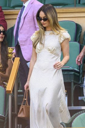 Wimbledon Tennis Championships 2026 - Day 11 LONDON, UNITED KINGDOM - JULY 09: Actress Lily James watches centre court tennis during day eleven of the 2026 Wimbledon Tennis Championships at The All England Lawn Tennis and Croquet Club in Wimbledon on July 09, 2026, in London, United Kingdom. Ray Tang Anadolu London United Kingdom. Editorial use only. Please get in touch for any other usage.  Copyright: x2026xAnadoluxRayxTangx