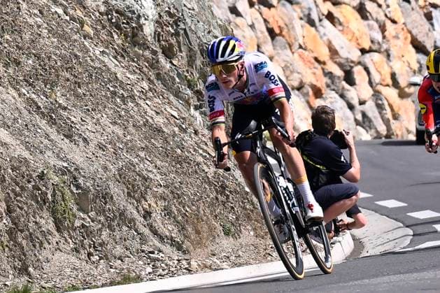Tour de France 2026 Stage 6 GAVARNIE-CEDRE, FRANCE - JULY 09 : Evenepoel Remco (BEL) of Red Bull - BORA - Hansgrohe during stage 6 of the 113rd edition of Tour de France an UCI World Tour 2.UWT cycling road race stage for Men Elite of 186 km with start in Pau and finish in Gavarnie-Cedre on July 9, 2026 in Gavarnie-Cedre, France, 09 07 2026 ( Motordriver Kurt Vandenborre - Gavarnie-Cedre France  Copyright: xTomasxSiskx