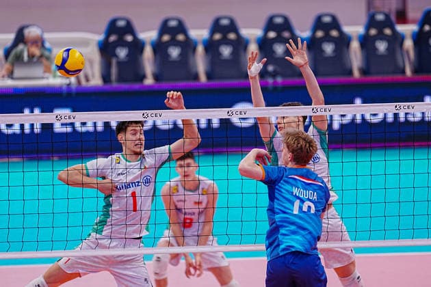IPA86537821 - Netherlands vs. Bulgaria during the CEV U18 European Volleyball Championship, July 9, 2026, in Cisterna during the U18 European Volleyball Championship—Netherlands vs. Bulgaria, CEV Eurovolley Men s match in Cisterna, Italy, July 9, 2026  Copyright: xLuigixMariani IPAxSportx xx 86537821