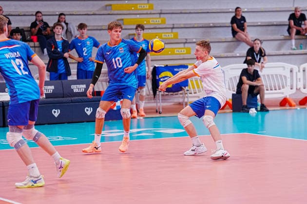IPA86537829 - Netherlands vs. Bulgaria during the CEV U18 European Volleyball Championship, July 9, 2026, in Cisterna during the U18 European Volleyball Championship—Netherlands vs. Bulgaria, CEV Eurovolley Men s match in Cisterna, Italy, July 9, 2026  Copyright: xLuigixMariani IPAxSportx xx 86537829