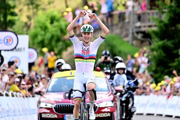 Tour de France 2026 Stage 6 GAVARNIE-CEDRE, FRANCE - JULY 09 : Pogacar Tadej (SLO) of UAE Team Emirates - XRG wins during stage 6 of the 113rd edition of Tour de France an UCI World Tour 2.UWT cycling road race stage for Men Elite of 186 km with start in Pau and finish in Gavarnie-Cedre on July 9, 2026 in Gavarnie-Cedre, France, 09 07 2026 ( Motordriver Kurt Vandenborre - Gavarnie-Cedre France  Copyright: xPeterxDexVoechtx
