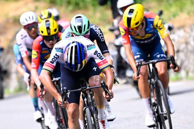 Tour de France 2026 Stage 6 GAVARNIE-CEDRE, FRANCE - JULY 09 : Evenepoel Remco (BEL) of Red Bull - BORA - Hansgrohe during stage 6 of the 113rd edition of Tour de France an UCI World Tour 2.UWT cycling road race stage for Men Elite of 186 km with start in Pau and finish in Gavarnie-Cedre on July 9, 2026 in Gavarnie-Cedre, France, 09 07 2026 ( Motordriver Kurt Vandenborre - Gavarnie-Cedre France  Copyright: xTomasxSiskx