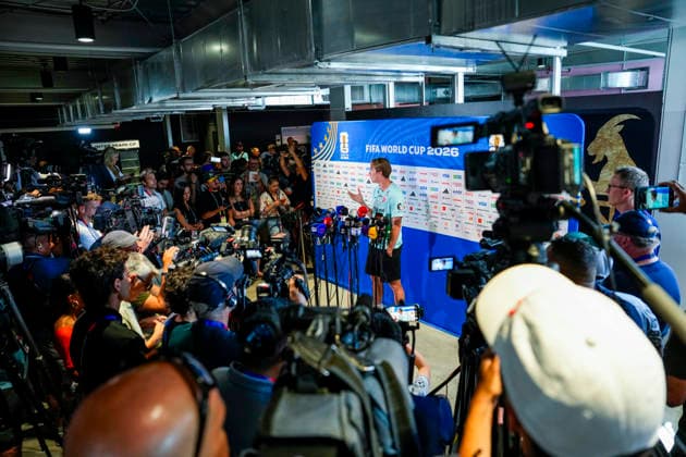 Fotball-VM 2026 Fort Lauderdale, Florida , USA 20260709. Norges Kristian Thorstvedt under et pressetreff med Norges herrelandslag i fotball pa Inter Miami CF Stadium. Foto: Fredrik Varfjell NTB Fort Lauderdale, Florida USA EDITORIAL USE ONLY. RESTRICTED USE FOR BETTING COMPANIES Ref:_SPO5FoUb0TXHo4.jpg *** 2026 FIFA World Cup, Fort Lauderdale, Florida, USA 20260709 Norway’s Kristian Thorstvedt during a press conference with the Norwegian men’s national soccer team at Inter Miami CF Stadium. Photo: Fredrik Varfjell, NTB. Fort Lauderdale, Florida, USA. EDITORIAL USE ONLY. RESTRICTED USE FOR BETTING COMPANIES.  Copyright: xFredrikxVarfjellx xNTBx