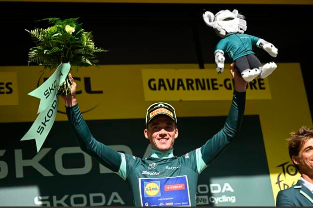 Tour de France 2026 Stage 6 GAVARNIE-CEDRE, FRANCE - JULY 09 : Pedersen Mads (DEN) of Lidl - Trek pictured with the green jersey during the podium ceremony of stage 6 of the 113rd edition of Tour de France an UCI World Tour 2.UWT cycling road race stage for Men Elite of 186 km with start in Pau and finish in Gavarnie-Cedre on July 9, 2026 in Gavarnie-Cedre, France, 09 07 2026 Gavarnie-Cedre France  Copyright: xTomasxSiskx