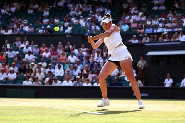 Linda Noskova during her semi final match Wimbledon Tennis Championships, Day 11, The All England Lawn Tennis and Croquet Club, London, UK - 09 Jul 2026London The All England Lawn Tennis and United Kingdom  Copyright: xJamesxMarsh Shutterstockx 16981021fa
