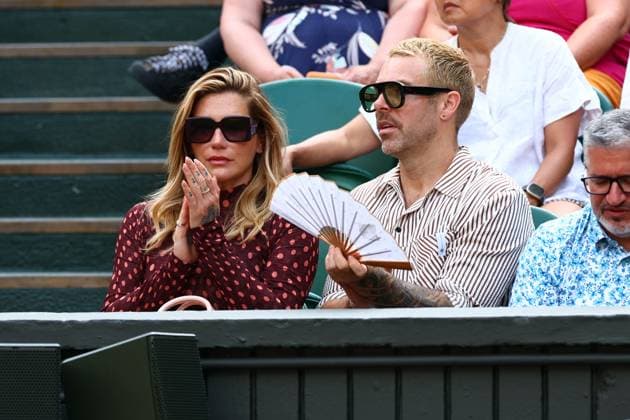 Kesha and Joshua Pelatzky watching the action on Centre Court Wimbledon Tennis Championships, Day 11, The All England Lawn Tennis and Croquet Club, London, UK - 09 Jul 2026London The All England Lawn Tennis and United Kingdom  Copyright: xJamesxMarsh Shutterstockx 16981021fn