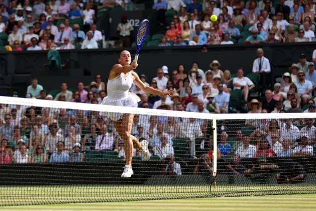 Marta Kostyuk during her semi final match Wimbledon Tennis Championships, Day 11, The All England Lawn Tennis and Croquet Club, London, UK - 09 Jul 2026London The All England Lawn Tennis and United Kingdom  Copyright: xKieranxMcManus Shutterstockx 16981024bk