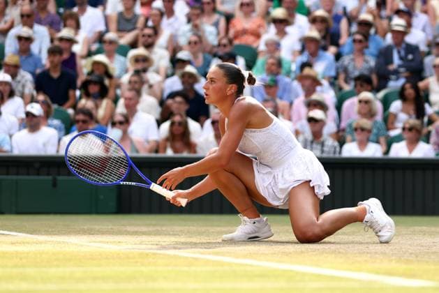 Marta Kostyuk during her semi final match Wimbledon Tennis Championships, Day 11, The All England Lawn Tennis and Croquet Club, London, UK - 09 Jul 2026London The All England Lawn Tennis and United Kingdom  Copyright: xKieranxMcManus Shutterstockx 16981024cb