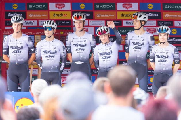09.07.2026, Franz Josefs Höhe, AUT, Lidl Tour of Austria 2026, Etappe 2 von Bad Kleinkirchheim nach Franz Josefs Höhe Großglockner (188,8 km), im Bild TIROL KTM CYCLING TEAM mit Nicolas Ginter (SUI), Paul Viehböck (AUT), Jonas Holzknecht (AUT), Zeno Levi Winter (GER), Samuel Novak (SVK), Felix Rützler (AUT) TIROL KTM CYCLING TEAM with Nicolas Ginter of Switzerland Paul Viehböck of Austria Jonas Holzknecht of Austria Zeno Levi Winter of Germany Samuel Novak of Slovakia Felix Rützler of Austria during the stage 2 from Bad Kleinkirchheim to Franz Josefs Höhe Großglockner (188,8 km) of the Tour of Austria. Franz Josefs Höhe, Austria on. Pictures 2026, PhotoCredit: Johann Groder Foto:Eibner-Pressefoto Groder Franz Josefs Höhe *** July 9, 2026, Franz Josefs Höhe, AUT, Lidl Tour of Austria 2026, Stage 2 from Bad Kleinkirchheim to Franz Josefs Höhe Großglockner, 188.8 km; pictured: TIROL KTM CYCLING TEAM with Nicolas Ginter (SUI), Paul Viehböck (AUT), Jonas Holzknecht (AUT), Zeno Levi Winter (GER), Samuel Novak (SVK), Felix Rützler (AUT), TIROL KTM CYCLING TEAM, featuring Nicolas Ginter (SUI), Paul Viehböck (AUT), Jonas Holzknecht (AUT), Zeno Levi Winter (GER), Samuel Novak (SVK), and Felix Rützler (AUT) during Stage 2 from Bad Kleinkirchheim to Franz Josefs Höhe, Großglockner 188.8 km of the Tour of Austria at Franz Josefs Höhe, Austria, in Pictures 2026, Photo Credit: Johann Groder, Foto Eibner, Press Photo Groder, Franz Josefs Höhe  EP_gro