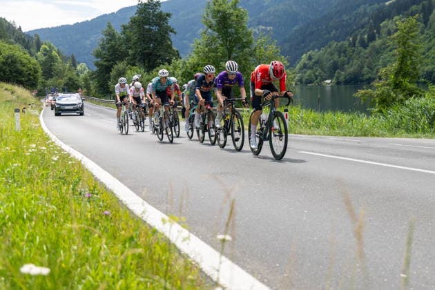09.07.2026, Franz Josefs Höhe, AUT, Lidl Tour of Austria 2026, Etappe 2 von Bad Kleinkirchheim nach Franz Josefs Höhe Großglockner (188,8 km), im Bild das Führungsfeld bei Bodensdorf, Lukas Hatz (AUT, WSA KTM GRAZ) the leading group during the stage 2 from Bad Kleinkirchheim to Franz Josefs Höhe Großglockner (188,8 km) of the Tour of Austria. Franz Josefs Höhe, Austria on 2026 07 09. Pictures 2026, PhotoCredit: Johann Groder Foto:Eibner-Pressefoto Groder Franz Josefs Höhe *** July 9, 2026, Franz Josefs Höhe, AUT, Lidl Tour of Austria 2026, Stage 2 from Bad Kleinkirchheim to Franz Josefs Höhe Großglockner, 188.8 km; pictured is the leading group near Bodensdorf, Lukas Hatz (AUT), WSA KTM GRAZ—the leading group during Stage 2 from Bad Kleinkirchheim to Franz Josefs Höhe, Großglockner (188.8 km) of the Tour of Austria at Franz Josefs Höhe, Austria, on July 9, 2026. Photos from 2026, Photo Credit: Johann Groder, Photo: Eibner, Press Photo: Groder, Franz Josefs Höhe  EP_gro