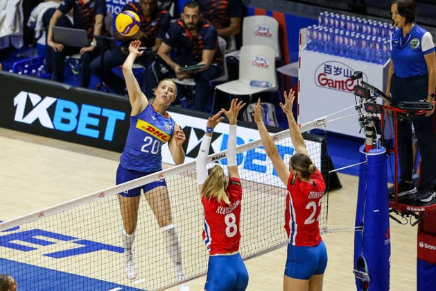 Czech Republic v Netherlands - Women s Volleyball Nations League BELGRADE, SERBIA - JULY 9: Kok (20) of Netherlands in action against Koulisiani (8) of Czech Republic during the 2026 FIVB Volleyball Women s Nations League match between the Czech Republic and Netherlands in Belgrade, Serbia, on July 9, 2026. Filip Stevanovic Anadolu Belgrade Serbia. Editorial use only. Please get in touch for any other usage.  Copyright: x2026xAnadoluxFilipxStevanovicx