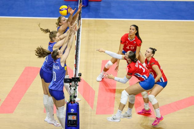 Czech Republic v Netherlands - Women s Volleyball Nations League BELGRADE, SERBIA - JULY 9: Kok (20) of Netherlands in action against Koulisiani (8) of Czech Republic during the 2026 FIVB Volleyball Women s Nations League match between the Czech Republic and Netherlands in Belgrade, Serbia, on July 9, 2026. Filip Stevanovic Anadolu Belgrade Serbia. Editorial use only. Please get in touch for any other usage.  Copyright: x2026xAnadoluxFilipxStevanovicx