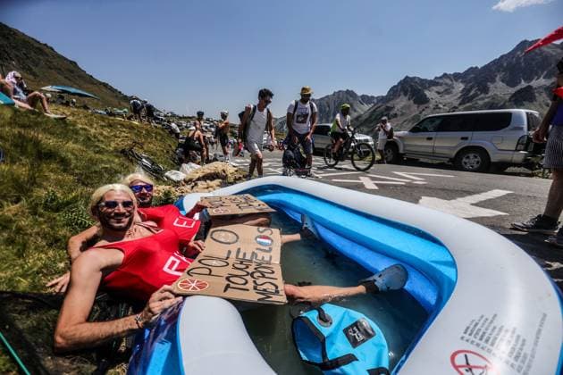 Le Tour de France , étape 6 . Pau Gavarnie PHOTOPQR SUD OUEST David Le Deodic ; Pau ; 09 07 2026 ; Le Tour de France , étape 6 . Pau Gavarnie, Sur le col du Tourmalet le 9 juillet 2026 . Piscine , forte chaleur , canicule The 2026 Tour de France will be the 113th edition of the Tour de France cycling race and will take place from July 4 to 26, 2026. Pau BEARN France  Copyright: xPHOTOPQR SUDxOUEST MAXPPPxDavidxLexDeodicx 20260709SDO4596 20260709SDO4596