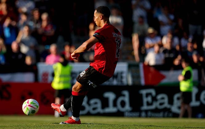 UEFA Europa Conference League First Qualifying Round First Leg, Dalymount Park, Dublin 9 7 2026 Bohemians vs St. Joseph s Bohs™ Douglas James-Taylor scores the first goal of the game from a penalty Douglas James-Taylor scores the first goal from a penalty 9 7 2026  Copyright: xx RB2_9630