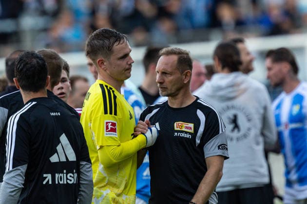 09.07.2026, GER, Testspiel, Saison 2026 2027), Chemnitz, Chemnitzer FC - 1. FC Union Berlin Matheo Raab (1. FC Union Berlin 31) mit Mauro Lustrinelli (Coach 1. FC Union Berlin) (Nur 1. - 3. Liga: DFB DFL regulations prohibit any use of photographs as image sequences and or quasi-video) *** July 9, 2026, GER, Friendly match, 2026–2027 season, Chemnitz, Chemnitzer FC 1–FC Union Berlin Matheo Raab 1, FC Union Berlin 31, with Mauro Lustrinelli, coach of FC Union Berlin. Only 1, 3rd League. DFB and DFL regulations prohibit any use of photographs as image sequences and or quasi-video. nordphotoxGmbHx xNachnamexFotograf nph00051