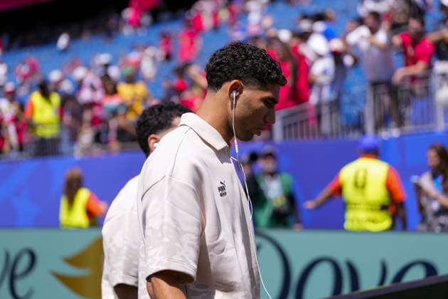 France v Morocco - FIFA World Cup, WM, Weltmeisterschaft, Fussball 2026 - Quarter Final FOXBOROUGH, UNITED STATES - JULY 09: Morocco’s Achraf Hakimi looks on ahead of the 2026 FIFA World Cup quarterfinal match between France and Morocco at Boston Stadium in Foxborough, Massachusetts, United States, on July 9, 2026. Jose Hernandez Anadolu Massachusetts United States. Editorial use only. Please get in touch for any other usage.  Copyright: x2026xAnadoluxJosexHernandezx