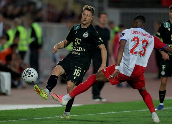 Vojvodina v Ferencvaros, UEFA Europa League first qualifying round, 1st leg, season 2026 2027 Novi Sad, Serbia. 9th July, 2026. Ferencvaros Kristoffer Zachariassen (L) during the UEFA Europa League first qualifying round first leg football match between Vojvodina and Ferencvaros on July 9. 2026. in Novi Sad, Serbia. Novi Sad Serbia Copyright: xPedjaxMilosavljevic STARSPORTx x