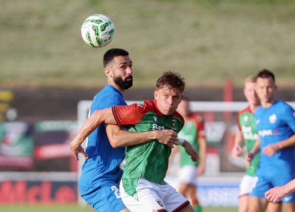 UEFA Europa Conference League First Qualifying Round First Leg, The Oval, Belfast 9 7 2026 Glentoran vs RFS Glentoran™s Jack Malone with RFS™s Stefan Panic Jack Malone with Stefan Panic 9 7 2026  Copyright: xx 090726JP3football004