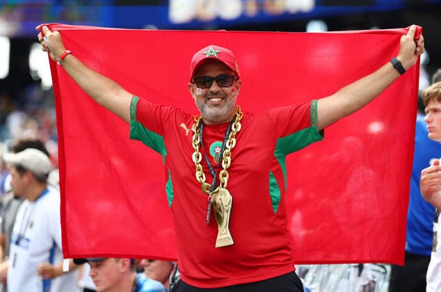 A Moroccan fan shows his support before the start of a Quarter-final FIFA World Cup, WM, Weltmeisterschaft, Fussball match against France at Boston Stadium in Foxborough, Massachusetts, on Thursday, July 9, 2026.  BOS20260709803 CHRISTIANxBRUNSKILL