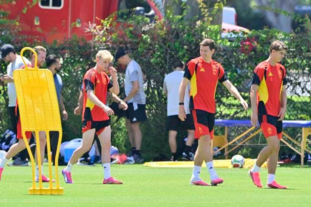 Belgian national football team - FIFA World Cup, WM, Weltmeisterschaft, Fussball 2026 - media activities 09 07 2026 LOS ANGELES, UNITED STATES OF AMERICA - JULY 09 : Vanaken Hans midfielder of Belgium and De Ketelaere Charles midfielder of Belgium pictured during a training session ahead of the FIFA World Cup 2026 quarter final match between Spain and Belgium on July 9, 2026 in Los Angeles, United States of America, 09 07 2026 Los Angeles United States of America  Copyright: xJanxDexMeuleneirx