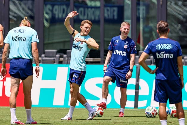 July 9, 2026, Fort Lauderdale, Florida, USA: Erling Haaland 9 and Martin Odegaard 10 of Norway attend a Norway soccer team training session prior to a World Cup 26 Quarter-Final match between Norway and England. Fort Lauderdale USA - ZUMAa257 20260709_zsp_a257_028 Copyright: xChrisxArjoonx