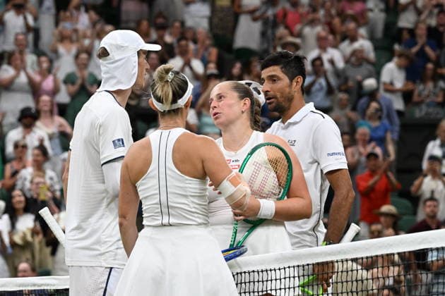 Tennis - Wimbledon 2026 - ITF - The Championships - 09 07 2026 - Tennis - Wimbledon 2026 - ITF - The Championships - 09 07 2026 - double mixte finale Ostapenko Arevalo contre Hunter Marc Polmans - Australie London  Copyright: xChryslenexCaillaud Psnewzx
