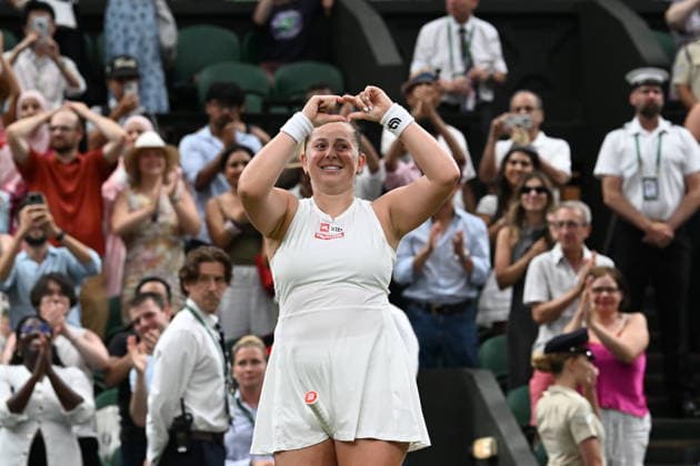 Tennis - Wimbledon 2026 - ITF - The Championships - 09 07 2026 - Tennis - Wimbledon 2026 - ITF - The Championships - 09 07 2026 - double mixte finale Ostapenko Arevalo contre Hunter Marc Polmans - Australie London  Copyright: xChryslenexCaillaud Psnewzx