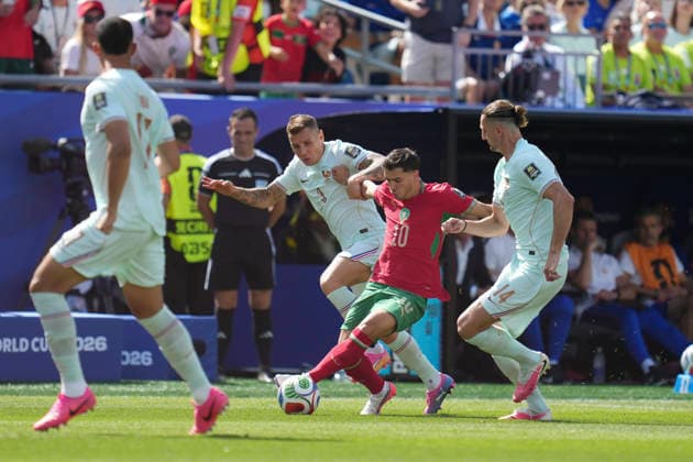 France v Morocco: Quarter Final - FIFA World Cup, WM, Weltmeisterschaft, Fussball 2026 Brahim Diaz of Morocco, Lucas Digne and Adrien Rabiot of France compete for the ball during the FIFA World Cup 2026 Quarter Final match between France and Morocco at Boston Stadium on July 9, 2026 in Foxborough, Massachusetts. Foxborough MA United States  Copyright: xJosexBretonx originalFilename:bretonhernandez-francevm260709_npTP6.jpg