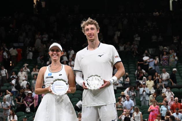 Tennis - Wimbledon 2026 - ITF - The Championships - 09 07 2026 - Tennis - Wimbledon 2026 - ITF - The Championships - 09 07 2026 - double mixte finale Ostapenko Arevalo contre Hunter Marc Polmans - Australie London  Copyright: xChryslenexCaillaud Psnewzx