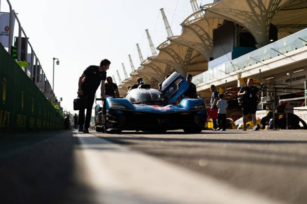 FIA WEC - 6 HOURS OF SAO PAULO 2026 35 FELIX DA COSTA Antonio (prt), HABSBURG Ferdinand (aut), MILESI Charles (fra), Alpine Endurance Team, Alpine A424 35, Hypercar, pitlane, during the 6 Hours of Sao Paulo 2026, 4th round of the 2026 FIA World Endurance Championship, from July 10 to 12, 2026 on the Interlagos Circuit in Sao Paulo, Brazil -  Copyright: xJoaoxFilipex