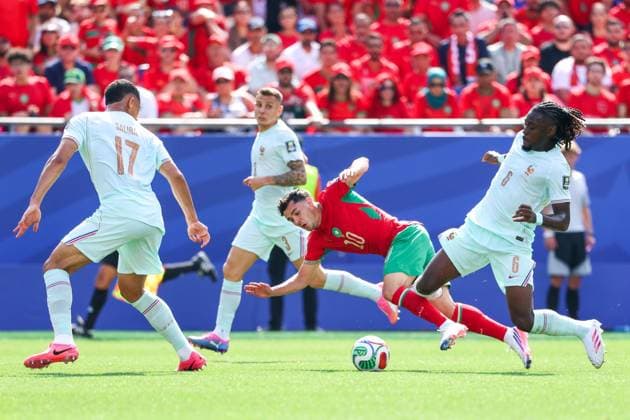 RECORD DATE NOT STATED FIFA World Cup, WM, Weltmeisterschaft, Fussball 2026 - Quarterfinals - France v Morocco Manu Kone player of France and Brahim Diaz player of Morocco during the FIFA World Cup quarterfinal match between France and Morocco, at Boston Stadium, in Foxborough, United States, on Thursday, July 09, 2026.(Foto: William Volcov Brazil Photo Press IMAGO) Sports Foxborough MA United States Copyright: xWILLIAMxVOLCOVx