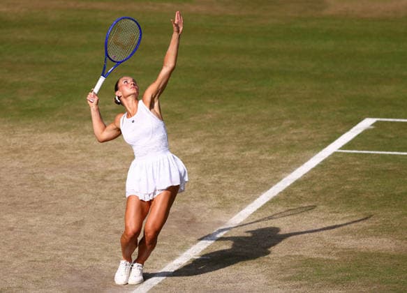 Wimbledon Championships 2026, Saturday Practice, AELTC Wimbledon, London, UK - 09 07 2026 Marta Kostyuk (UKR) in action during her Semi Final match against Linda Noskova (CZE) in the 2026 Wimbledon Championships at the AELTC London London AELTC Wimbledon London GBR, UK NEWSPAPERS OUT Copyright: xMarkxGreenwoodx