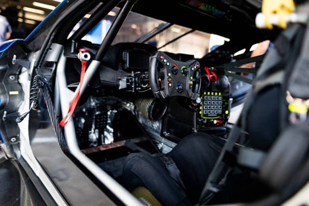 FIA WEC - 6 HOURS OF SAO PAULO 2026 27 DRUDI Mattia (ita), JAMES Ian (usa), ROBICHON Zacharie (can), Heart of Racing Team, Aston Martin Vantage AMR GT3 Evo 27, LM GT3, details during the 6 Hours of Sao Paulo 2026, 4th round of the 2026 FIA World Endurance Championship, from July 10 to 12, 2026 on the Interlagos Circuit in Sao Paulo, Brazil -  Copyright: xJoaoxFilipex