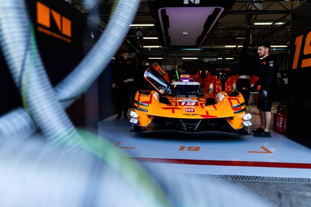 FIA WEC - 6 HOURS OF SAO PAULO 2026 19 CHATIN Paul-Loup (fra), JAMINET Mathieu (fra), JUNCADELLA Daniel (esp), Genesis Magma Racing, Genesis GMR-001 19, Hypercar, garage, box, during the 6 Hours of Sao Paulo 2026, 4th round of the 2026 FIA World Endurance Championship, from July 10 to 12, 2026 on the Interlagos Circuit in Sao Paulo, Brazil -  Copyright: xJoaoxFilipex