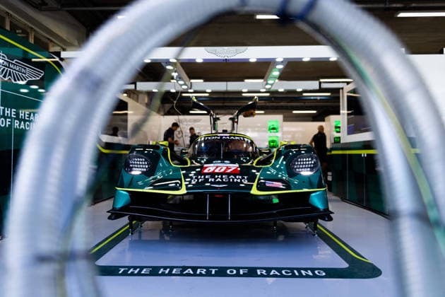 FIA WEC - 6 HOURS OF SAO PAULO 2026 007 GAMBLE Tom (gbr), TINCKNELL Harry (gbr), Aston Martin THOR Team, Aston Martin Valkyrie 007, Hypercar, garage, box, during the 6 Hours of Sao Paulo 2026, 4th round of the 2026 FIA World Endurance Championship, from July 10 to 12, 2026 on the Interlagos Circuit in Sao Paulo, Brazil -  Copyright: xJoaoxFilipex