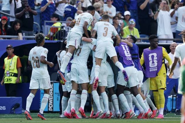 FOXBOROUGH - Ousmane Dembele of France celebrates his 2-0 with teammates during the 2026 FIFA World Cup, WM, Weltmeisterschaft, Fussball quarter-final match between France and Morocco at Boston Stadium on July 9, 2026, in Foxborough, Massachusetts, United States. MAURICE VAN STEEN ANP FIFA World Cup 2026 - quarter final 2026 xVIxANPxSportx xMauricexvanxSteenxIVx 563233061 originalFilename: 563233061.jpg