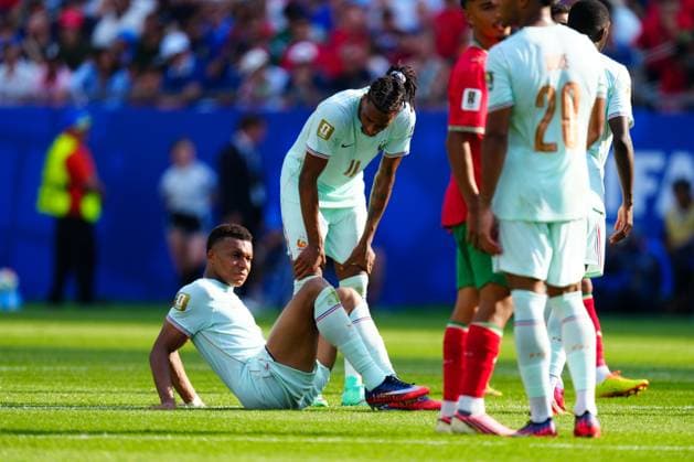 Kylian Mbappe of France is substituted off after going down during play France v Morocco, 2026 FIFA World Cup, WM, Weltmeisterschaft, Fussball Quarter-final, Football, Boston Stadium, Foxborough, Massachusetts, USA - - 09 Jul 2026Foxborough Boston Stadium Massachusetts (MA) United States of America  Copyright: xJavierxGarcia Shutterstockx 16984925bm