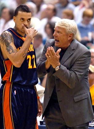 USA BASKETBALL NBA, Basketball Herren, USA WESTERN CONFERENCE SEMI-FINALS PLAYOFFS WARRI Utah Jazz, Golden State Warriors, NBA Western Conference Semi-Finals play-off game 5 epa01010009 Golden State s head coach, Don Nelson (R) yells at Matt Barnes (L) of the Golden State Warriors in a game against the Utah Jazz during the first half at the Energy Solutions Arena in Salt Lake City, Utah 15 May 2007. SALT LAKE CITY United States  Copyright: xGEORGExFREYx