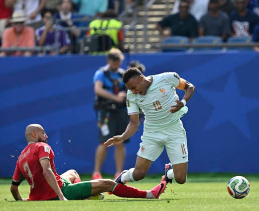 FOXBOROUGH, MASSACHUSETTS - JULY 9: Kylian MbappÃ of France wins a penalty after being fouled by Noussair Mazraoui of Morocco during the FIFA World Cup, WM, Weltmeisterschaft, Fussball 2026 Quarter Final match between France and Morocco at Boston Stadium on July 9, 2026 in Foxborough, Massachusetts.  Copyright: xMBxMediax