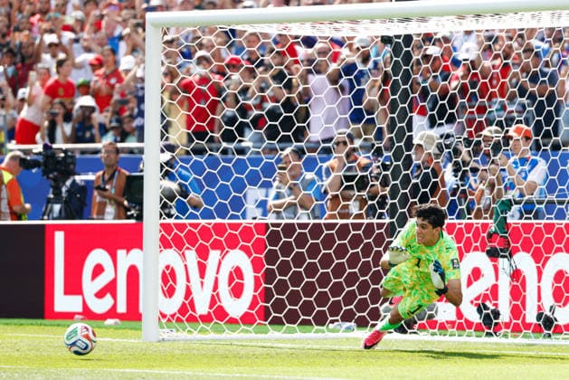 July 9, 2026; Foxborough, Massachusetts, USA; Morocco goalkeeper Yassine Bounou (1) saves a penalty kick by France forward Kylian Mbappe (10) in a quarterfinal match of the FIFA World Cup, WM, Weltmeisterschaft, Fussball 2026 between France and Morocco at Boston Stadium. (c) CSM - ZUMAc04_ 20260709_zma_c04_051 Copyright: xBurtxGranofskyx