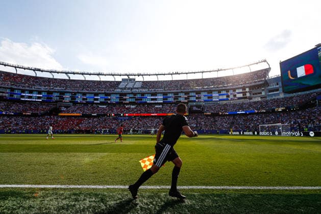 July 9, 2026; Foxborough, Massachusetts, USA; Assistant Referee Gabriel Chade runs the lines during a quarterfinal match of the FIFA World Cup, WM, Weltmeisterschaft, Fussball 2026 between France and Morocco at Boston Stadium. (c) CSM - ZUMAc04_ 20260709_zma_c04_054 Copyright: xBurtxGranofskyx