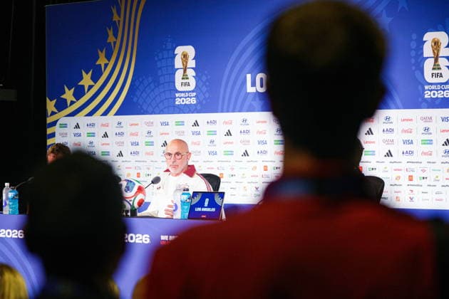 FIFA World Cup, WM, Weltmeisterschaft, Fussball 2026 - Spain press conference, PK, Pressekonferenz Spain head coach Luis de la Fuente speaks during a press conference ahead of the FIFA World Cup 2026 quarter-final match between Spain and Belgium at Los Angeles Stadium in Inglewood, California, USA, 09 July 2026. Spain will face Belgium on 10 July. INGLEWOOD CALIFORNIA UNITED STATES  Copyright: xCHRISxTORRESx