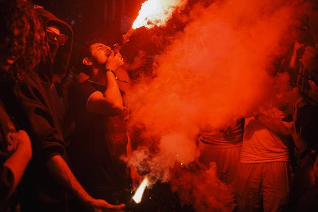 Morocco community celebrates despite defeat against France A Morocco fan holds a smoke flare in his mouth after the team™s defeat against France, in New York, New York, USA, 09 July 2026. New York New York UNITED STATES  Copyright: xOLGAxFEDOROVAx