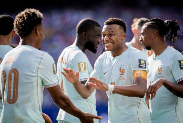 Boston, USA 09th Jul 2026. Goal celebration Kylian Mbappe (FRA) Desire Doue (FRA) France - Morocco World Cup Frankreich - Marokko 09.07.2026 *** Boston, USA, July 9, 2026 Goal celebration Kylian Mbappé FRA Desire Doue FRA France Morocco World Cup France Morocco July 9, 2026