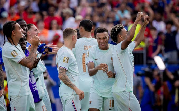 Boston, USA 09th Jul 2026. Final jubilation: Malo Gusto (FRA) Lucas Digne (FRA) Kylian Mbappe (FRA) Desire Doue (FRA) France - Morocco World Cup Frankreich - Marokko 09.07.2026 *** Boston, USA, July 9, 2026; Jubilation at the final: Malo Gusto (FRA), Lucas Digne (FRA), Kylian Mbappé (FRA), Desire Doue (FRA); France vs. Morocco; World Cup; France vs. Morocco; July 9, 2026