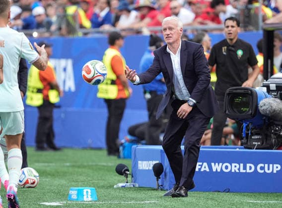 260710 -- BOSTON, July 10, 2026 -- Didier Deschamps, head coach of France throws back the ball during the quarter final match between France and Morocco at the 2026 FIFA World Cup, WM, Weltmeisterschaft, Fussball at Boston Stadium in Boston, the United States, July 9, 2026. SPU.S.-BOSTON-FOOTBALL-FIFA WORLD CUP-QUARTER FINAL-FRA VS MAR LuixSiuxWai  (SP)U.S.-BOSTON-FOOTBALL-FIFA WORLD CUP-QUARTER FINAL-FRA VS MAR IMAGO LuixSiuxWai  imago images 0861207382