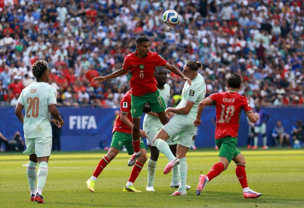260710 -- BOSTON, July 10, 2026 -- Azzedine Ounahi top of Morocco jumps for a header during the quarter final match between France and Morocco at the 2026 FIFA World Cup, WM, Weltmeisterschaft, Fussball at Boston Stadium in Boston, the United States, July 9, 2026. SPU.S.-BOSTON-FOOTBALL-FIFA WORLD CUP-QUARTER FINAL-FRA VS MAR HuxXingyu  (SP)U.S.-BOSTON-FOOTBALL-FIFA WORLD CUP-QUARTER FINAL-FRA VS MAR IMAGO HuxXingyu  imago images 0861210000