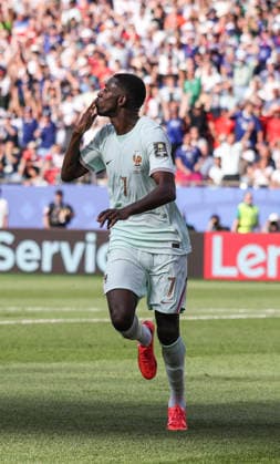 260710 -- BOSTON, July 10, 2026 -- Ousmane Dembele of France celebrates scoring during the quarter final match between France and Morocco at the 2026 FIFA World Cup, WM, Weltmeisterschaft, Fussball at Boston Stadium in Boston, the United States, July 9, 2026. SPU.S.-BOSTON-FOOTBALL-FIFA WORLD CUP-QUARTER FINAL-FRA VS MAR XuxZijian  (SP)U.S.-BOSTON-FOOTBALL-FIFA WORLD CUP-QUARTER FINAL-FRA VS MAR IMAGO XuxZijian  imago images 0861210181