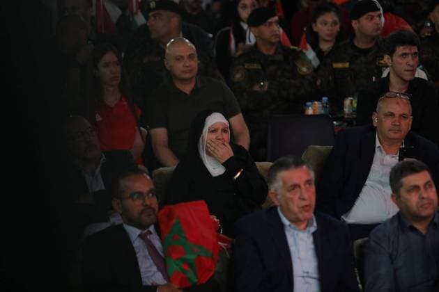 July 9, 2026, Al-Bireh, Palestine, State of: AL-BIREH, WEST BANK oÃ¢ July 10, 2026: Palestinians gather in the city of Al-Bireh to watch the first half of the FIFA World Cup, WM, Weltmeisterschaft, Fussball 2026 quarterfinal match between France and Morocco during a public screening. Fans followed the match in a lively atmosphere as supporters of both teams hoped to see their side secure a place in the tournament semifinals. Tariq Khamayseh JNA Press. Al-Bireh Palestine, State of  - ZUMAq101 20260709_zna_q101_099 Copyright: xTariqxHamedxKhamaysehx Palestinians Gather In Al-Bireh To Watch FranceÃ¢â‚¬Morocco World Cup Quarterfinal  - ZUMA0861 0861208754st Copyright: xIMAGO TariqxHamedxKhamaysehx